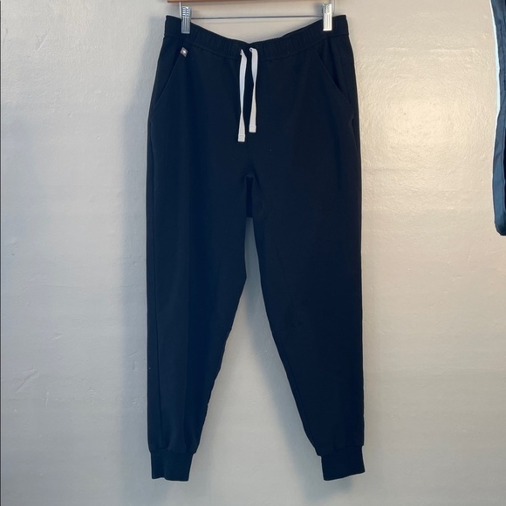 Figs Technical Black Joggers with White Drawstring Medium short